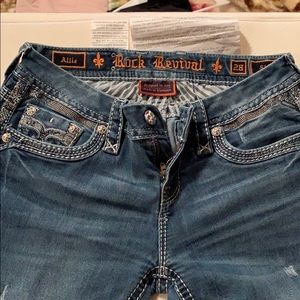 Rock Revival Skinny Jeans